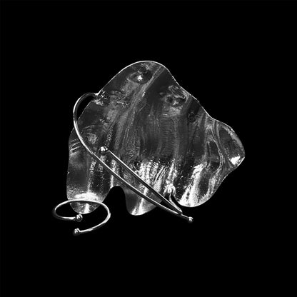 Flesh Archtype Knuckle Ring
