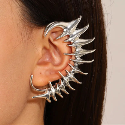 Feral Spike Earcuff