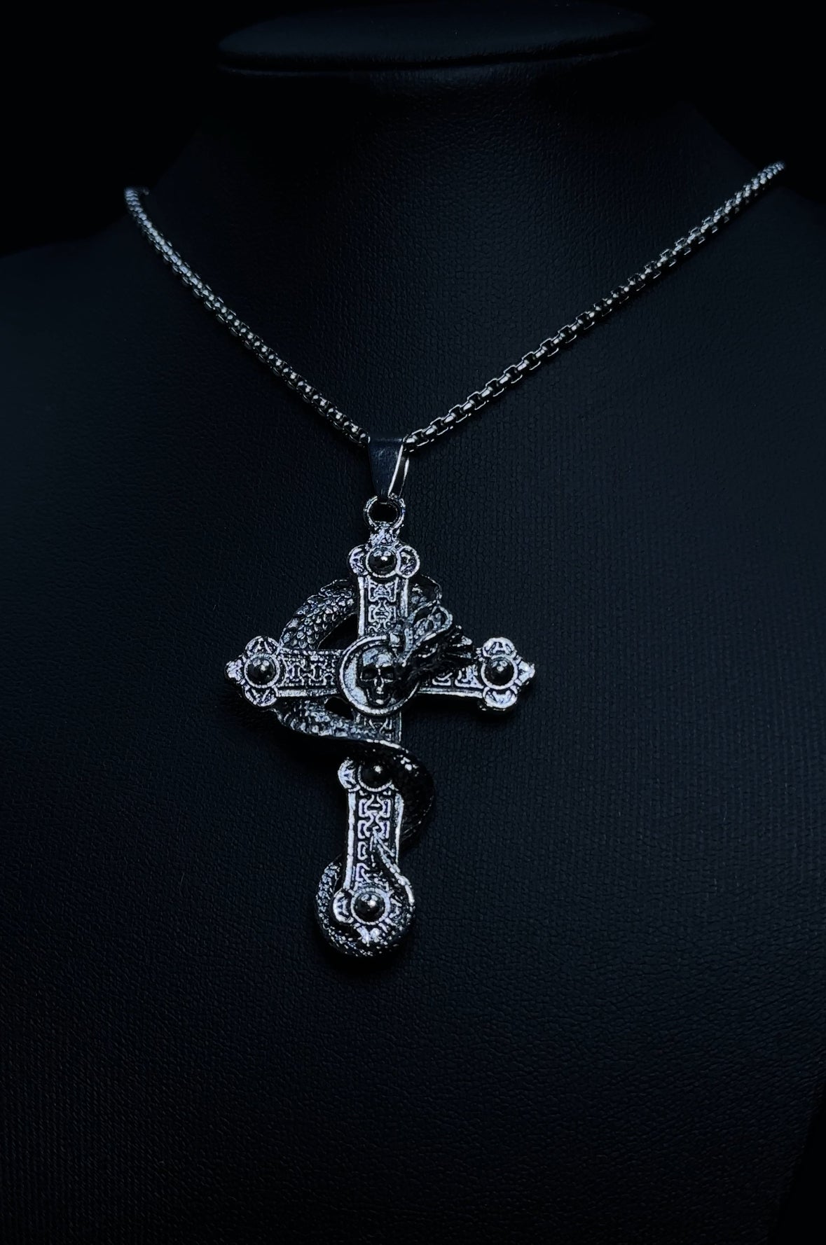 Venomous Faith Pendant