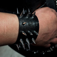 Spike Rage Bracelet V1