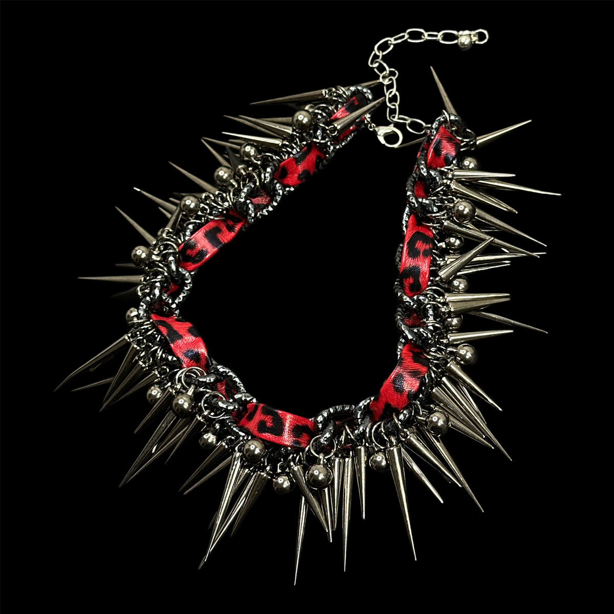 Metallic Thron Choker