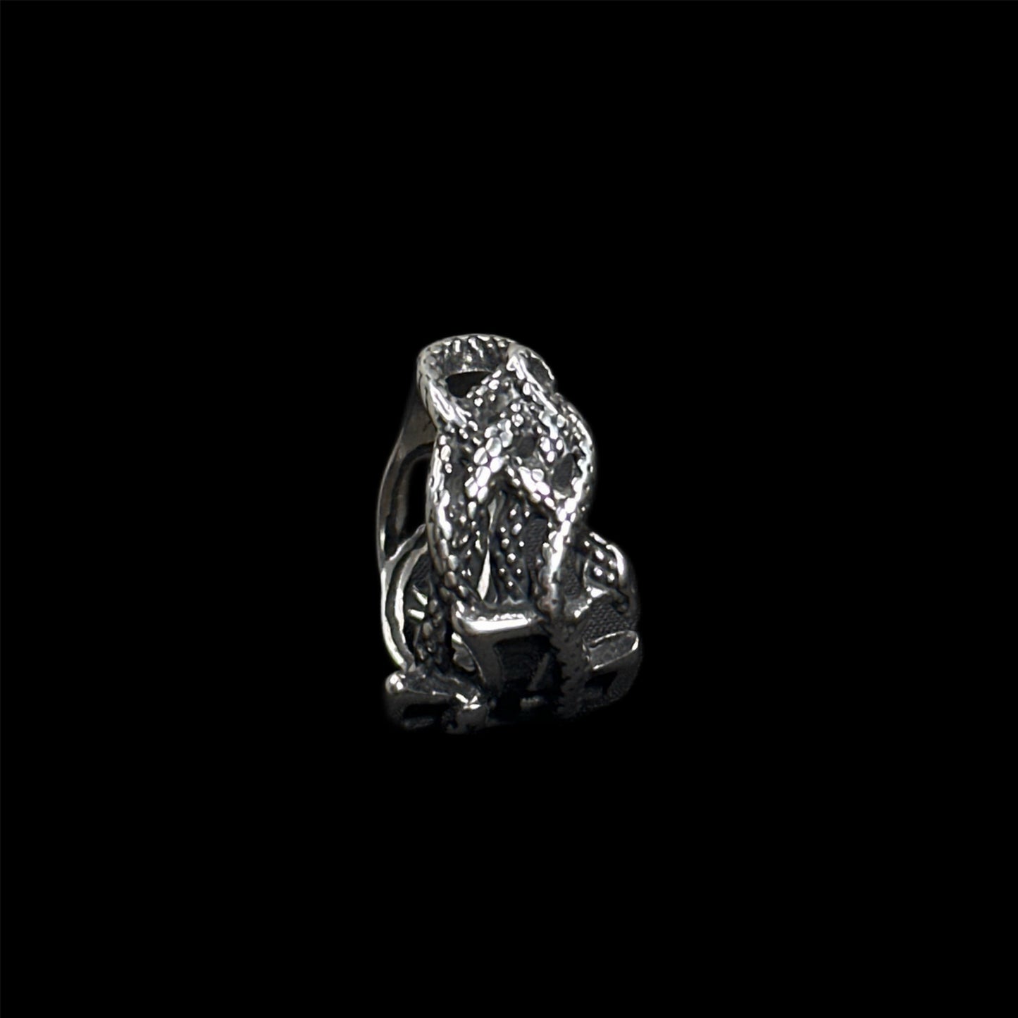 Cross snake ring