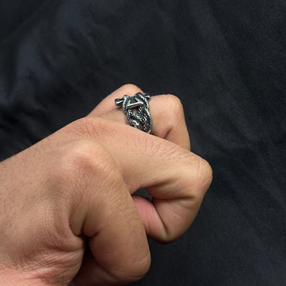 Cross snake ring