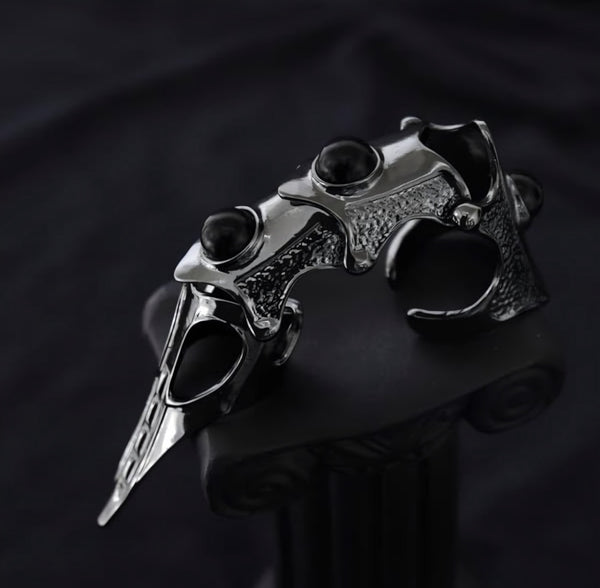 Eclipse Claw Ring