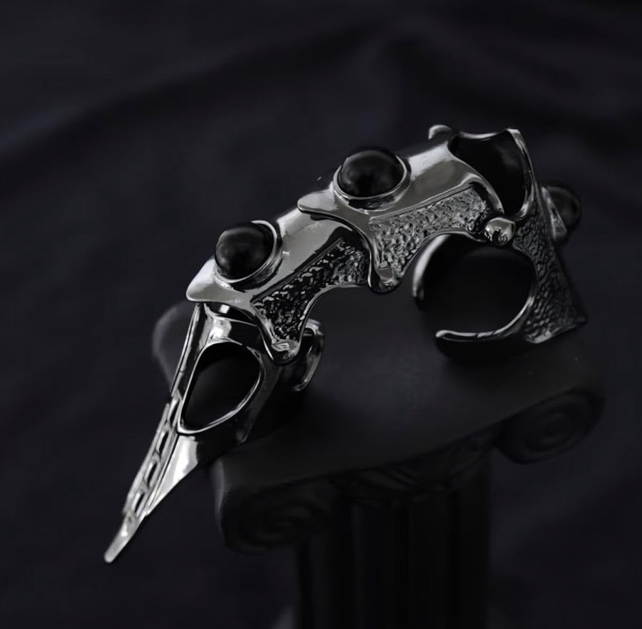 Eclipse Claw Ring